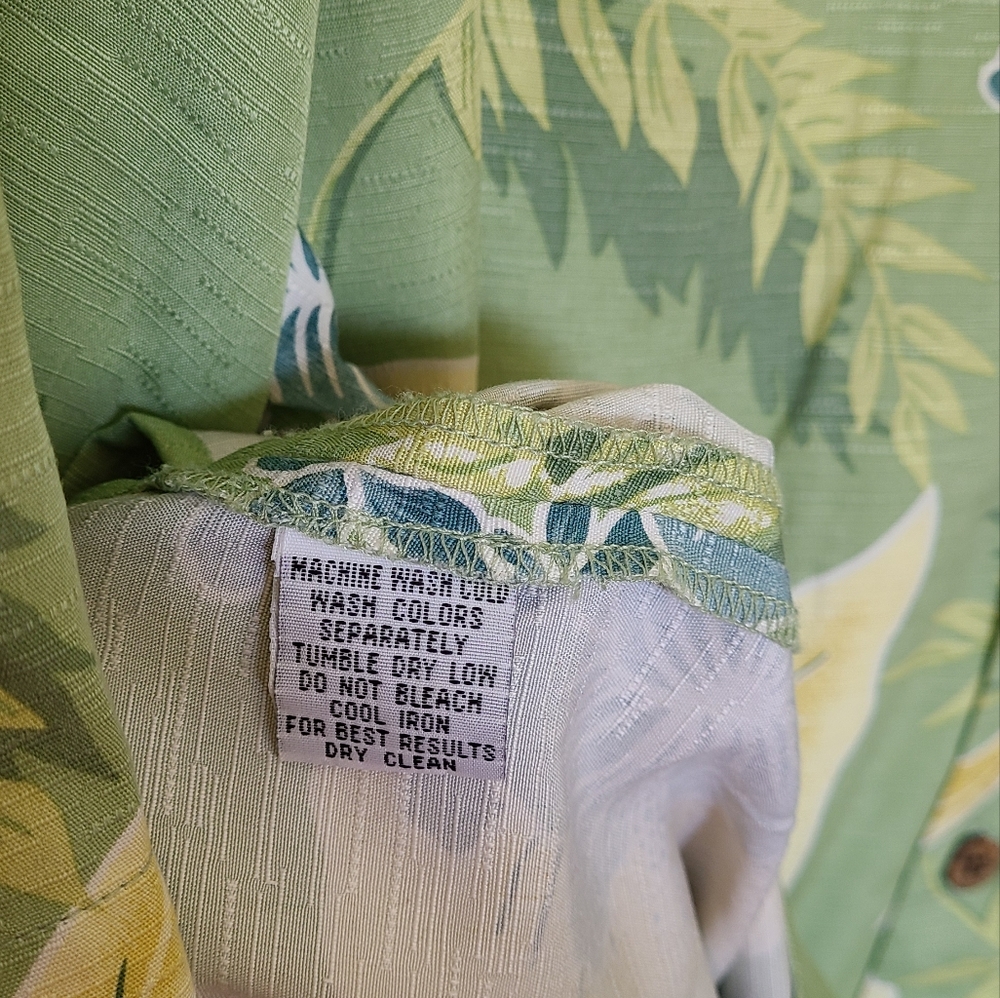 SWAPPED Vintage Tommy Bahama 100% Silk Button Down Collared Shirt - Picture 6 of 9